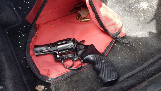 Револьвер, изъятый при аресте