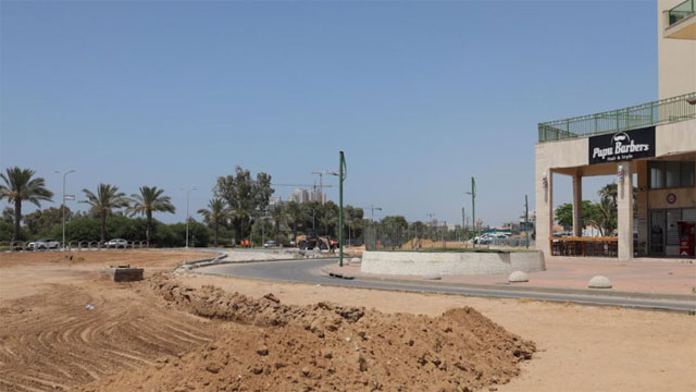 Строительство площади "Пьяцца Ашкелон"