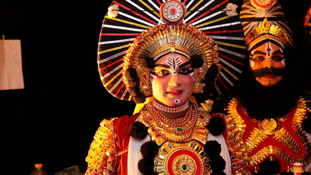 Индийская труппа «Якшагана» впервые выступила в Ашкелоне