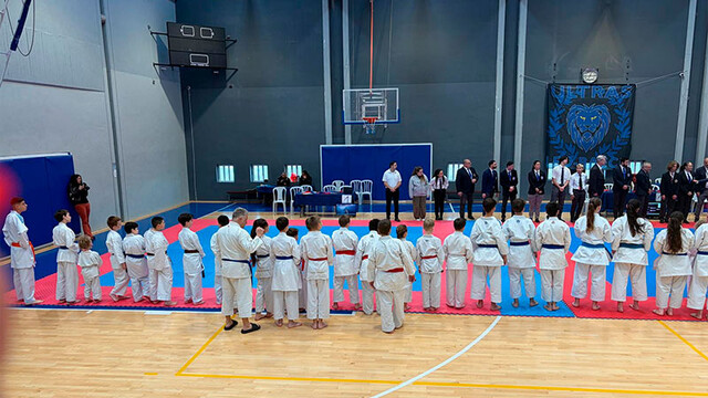 Карате: рядом с детьми выступали их папы